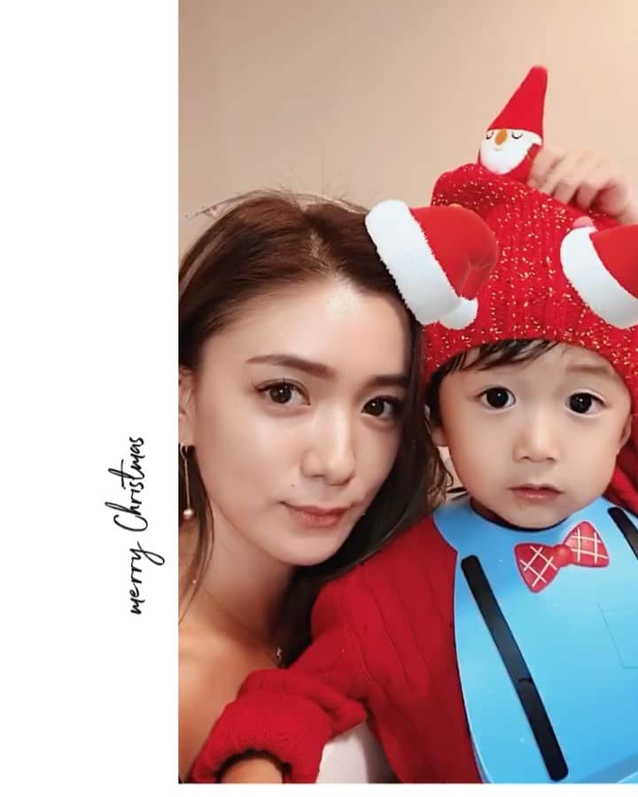 谷口紗耶香のインスタグラム：「#merrychristmas  2019年も　もうすぐ　終わる〜😂❣️ 毎年早すぎて、記憶が無い。笑 ・ 今年最後の思い出は　家族全員で風邪ひいたことですねぇん🎁 ・#instamodel#instaootd#ootd#model#japanesemodel#sayakataniguchi#shooting#kawaii#girl#mama#instafashion#japanese#today#cute#拍照#可爱#今天的衣服#谷口紗耶香#时尚#패션#귀엽다#일본인#촬영#親バカ部#ママリ#ママコーデ#ファッション」