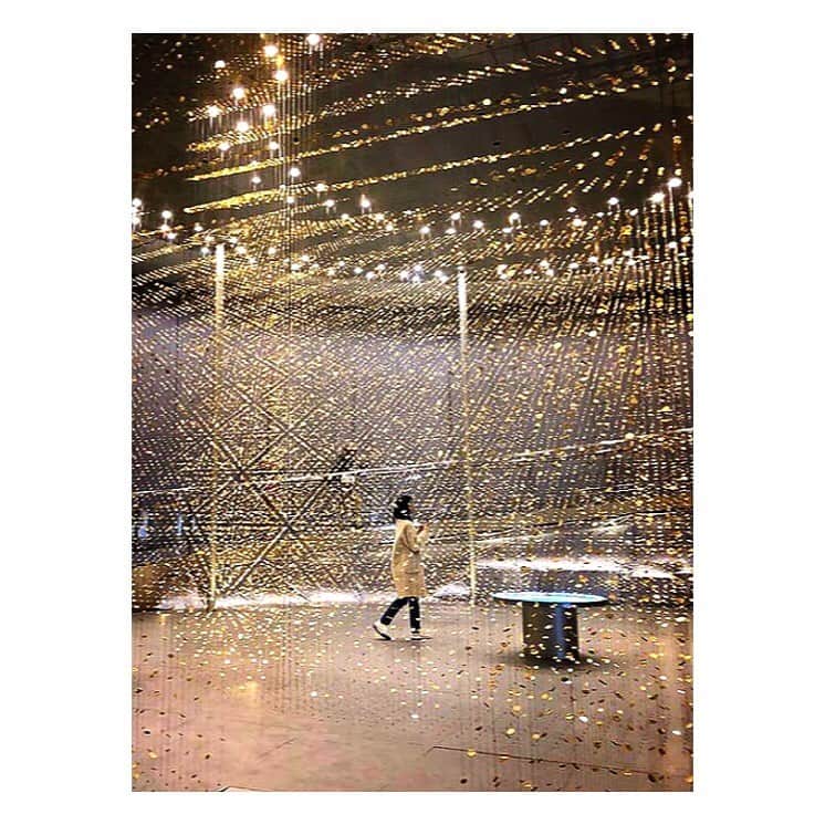 理絵さんのインスタグラム写真 - (理絵Instagram)「昨年の12月のほうが好みのイベントがたくさんあったな  #arte #art #아트 #アート #tokyo #japan #2018」12月26日 8時02分 - ____rie____