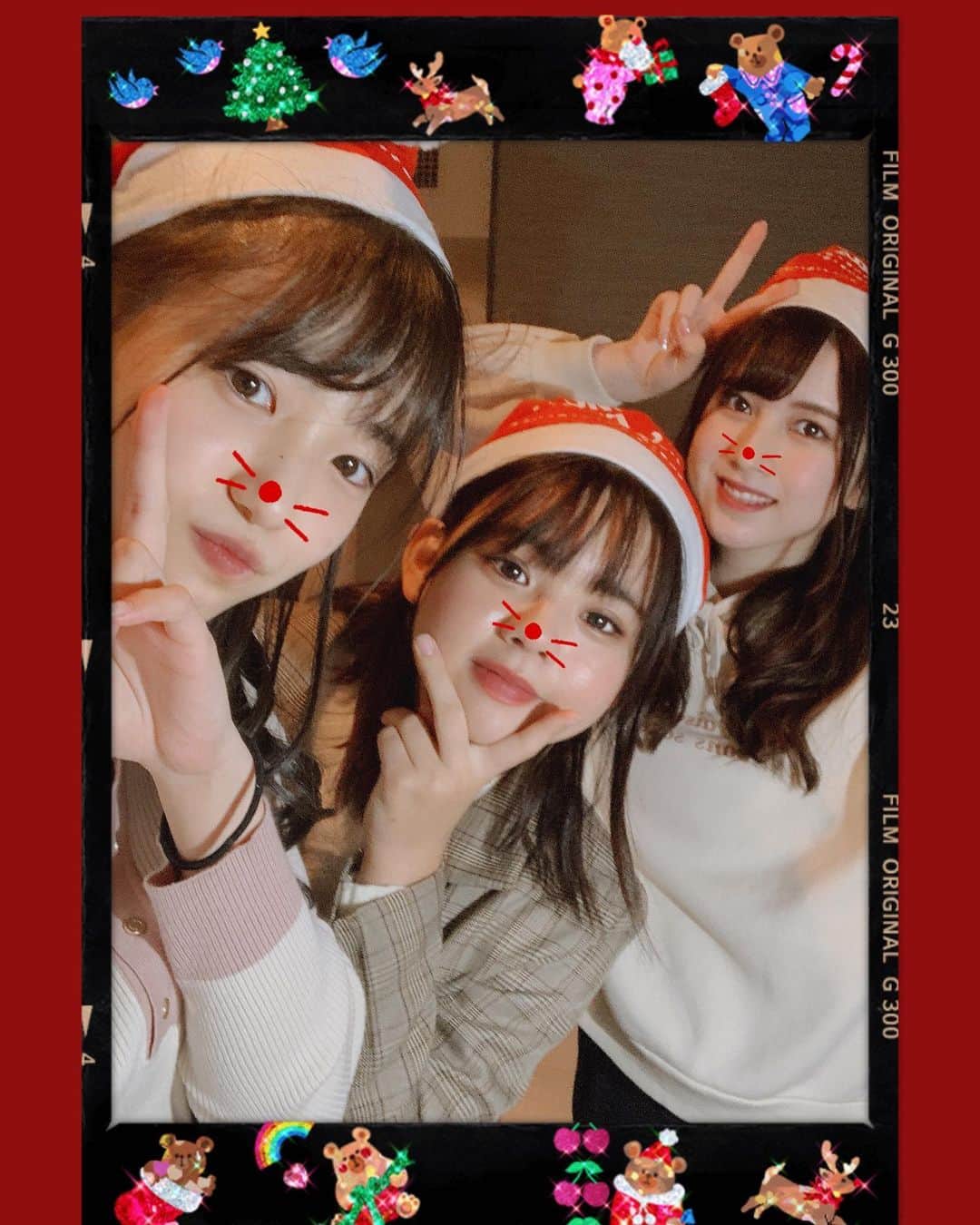 下尾みうさんのインスタグラム写真 - (下尾みうInstagram)「遅れちゃったけど、、、 Merry Xmas🎅🎄 昨日は、#せりかりらみう でクリスマスパーティーをしたよ〜  最高だった🎈  10年後も20年後と歳をとっても、こうやって3人集まって、パーティー出来たらいいな😊  #AKB48 #クリスマスパーティー」12月26日 8時12分 - miumiu1343