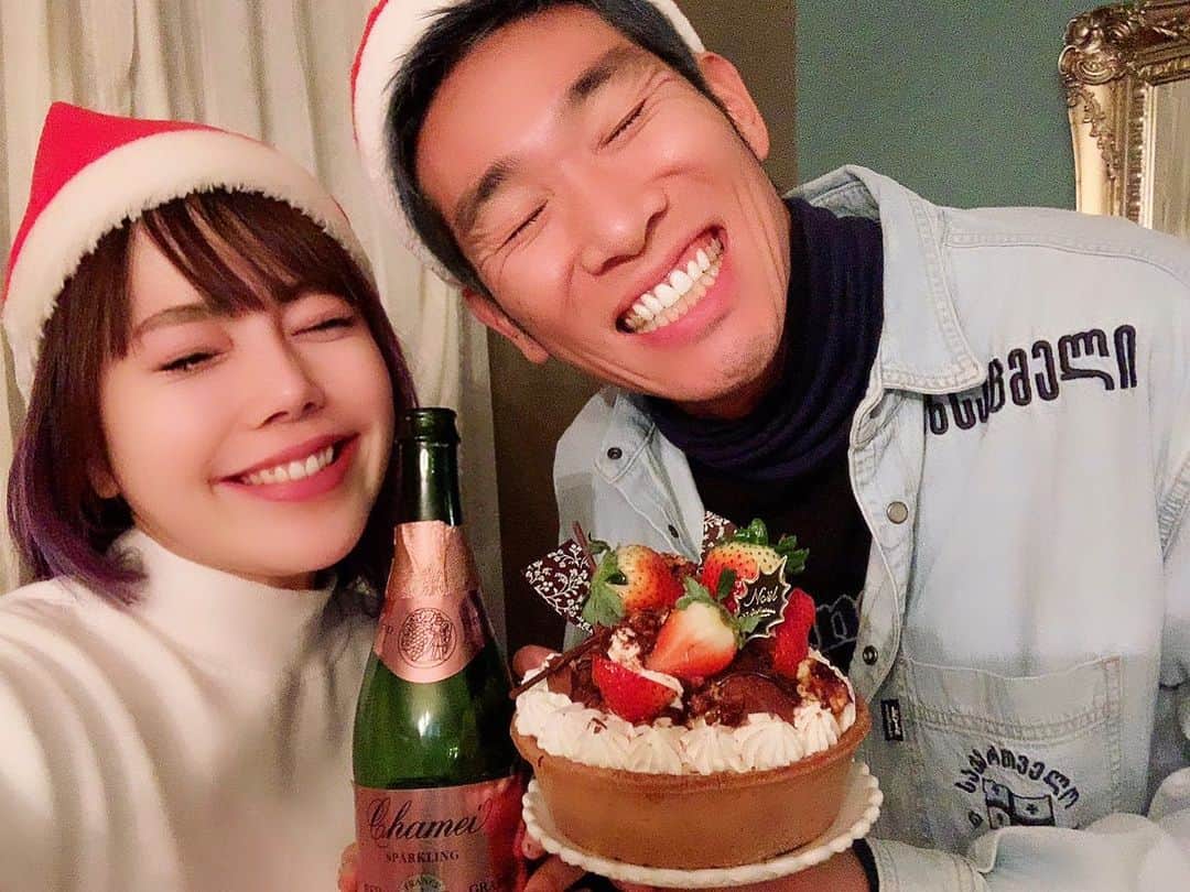 のインスタグラム：「炭酸のぶどうジュース美味しかったな🍷」