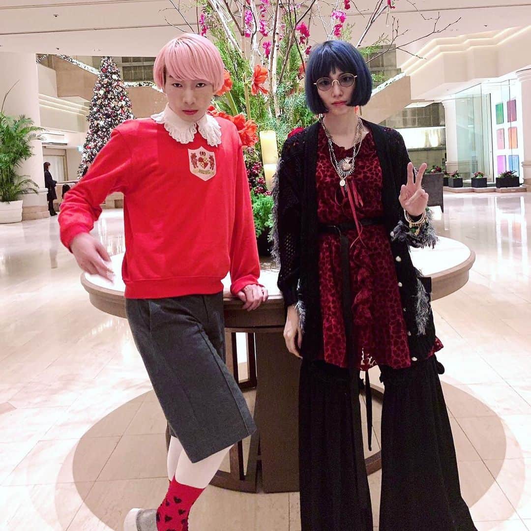 水野しずのインスタグラム：「🎄茶しばきクリスマスYAKUZA🎄」