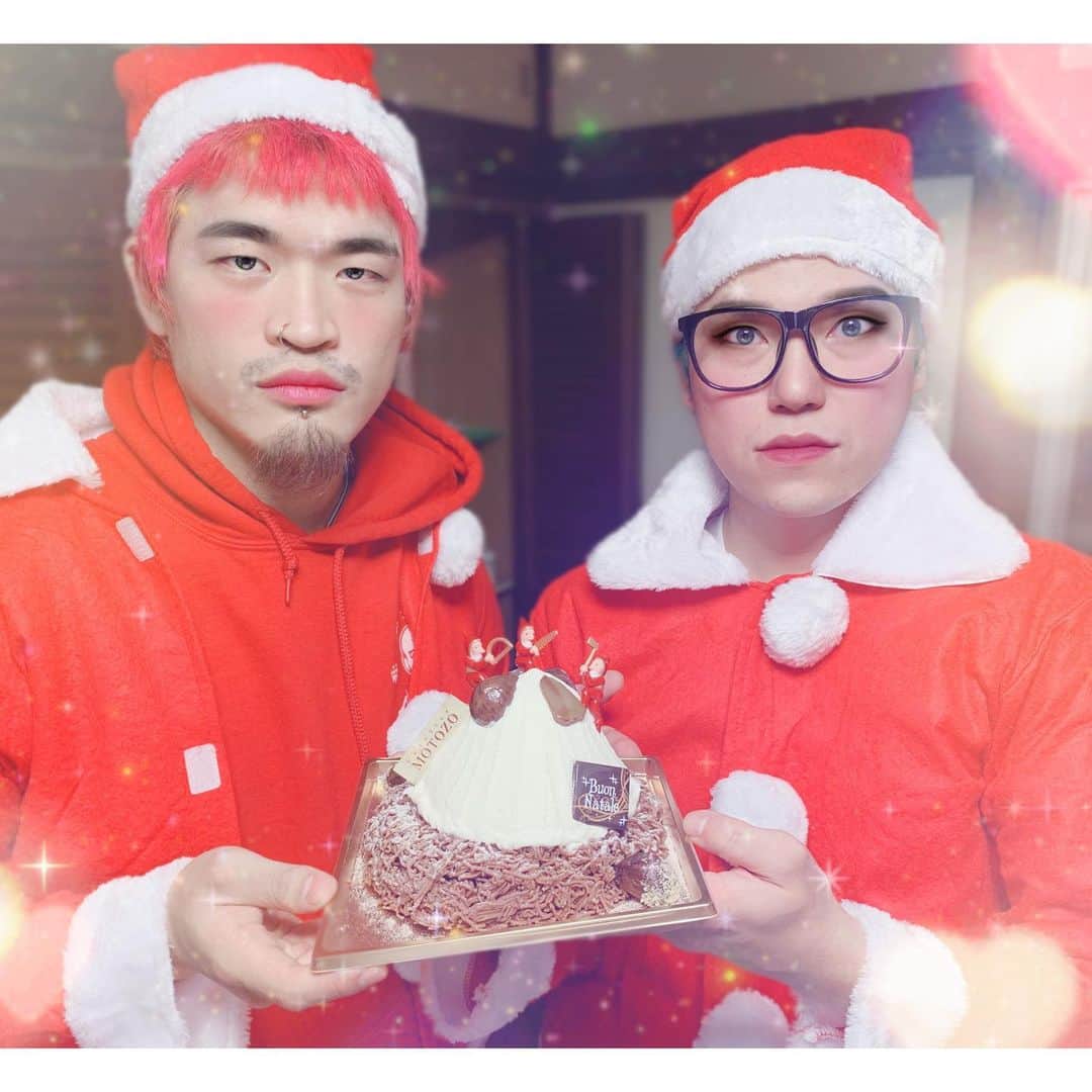 相馬トランジスタのインスタグラム：「メリークリスマス  #へきちゃん☆トラちゃん #今年も男と過ごしました #へきほーは2年ぶり」