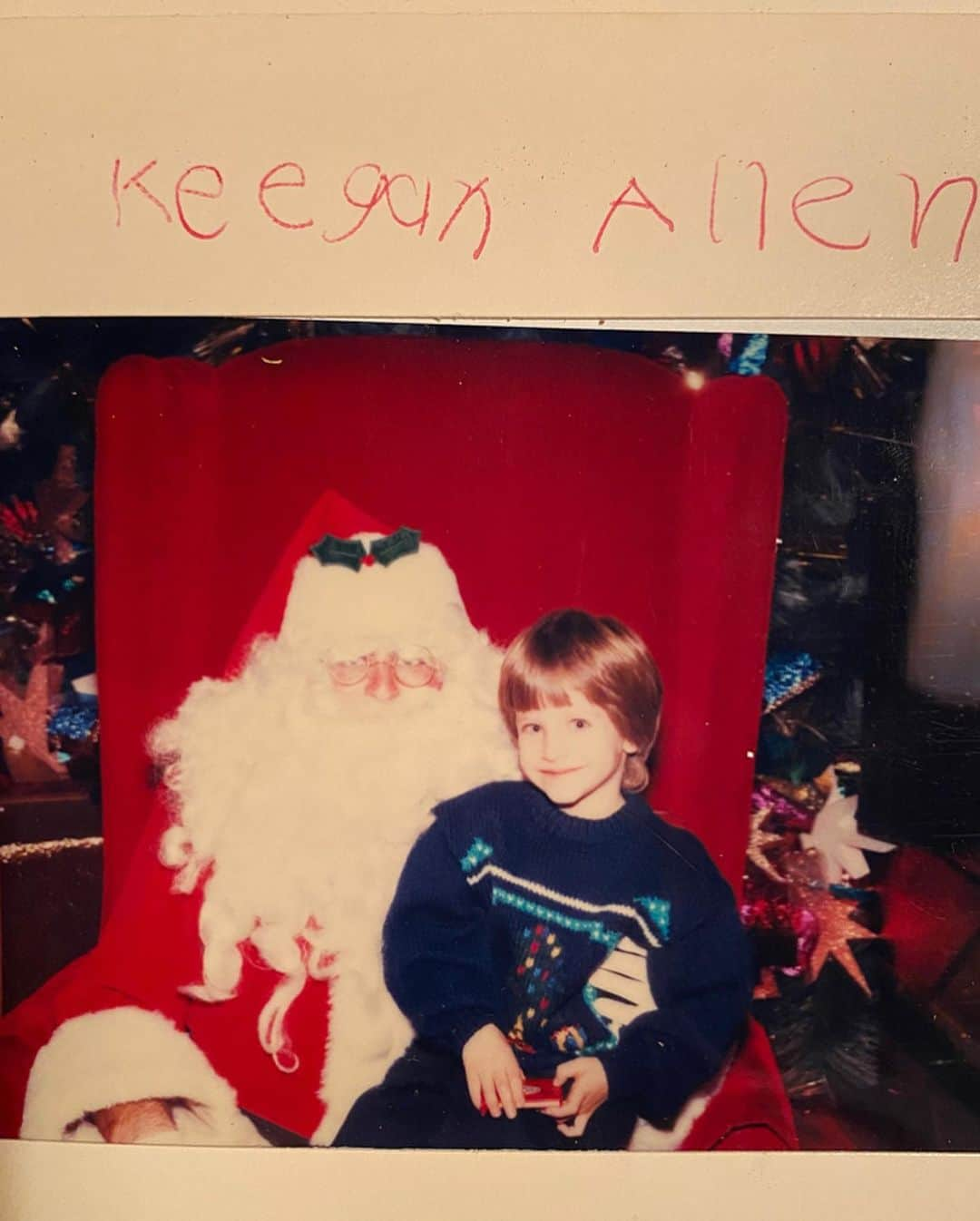 キーガン・アレンさんのインスタグラム写真 - (キーガン・アレンInstagram)「Plot twist, I’m Jewish. Happy holidays!」12月26日 3時26分 - keeoone