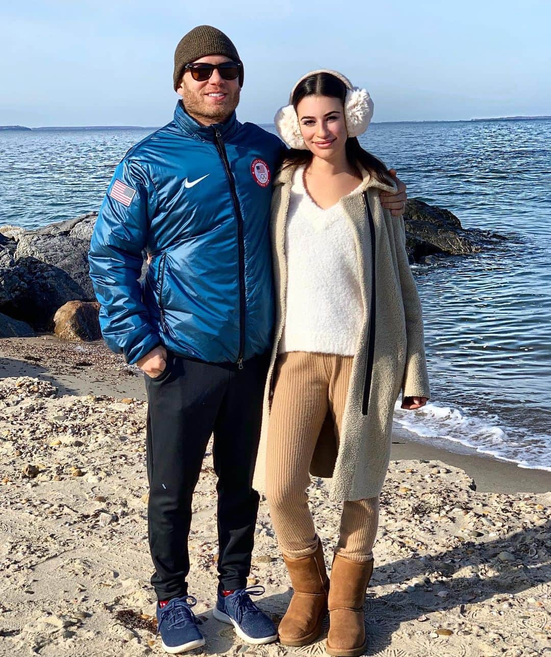 リア・ミシェルのインスタグラム：「Our happy place❄️」