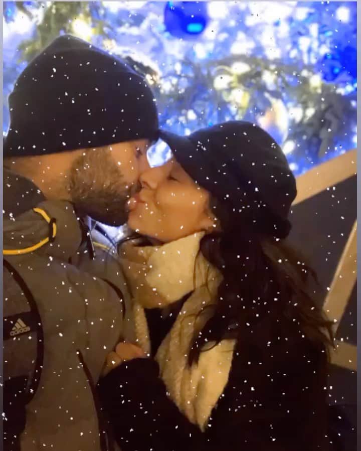 のインスタグラム：「❤️ My biggest gift this Christmas ❤️ • #alliwantforchristmasisyou」