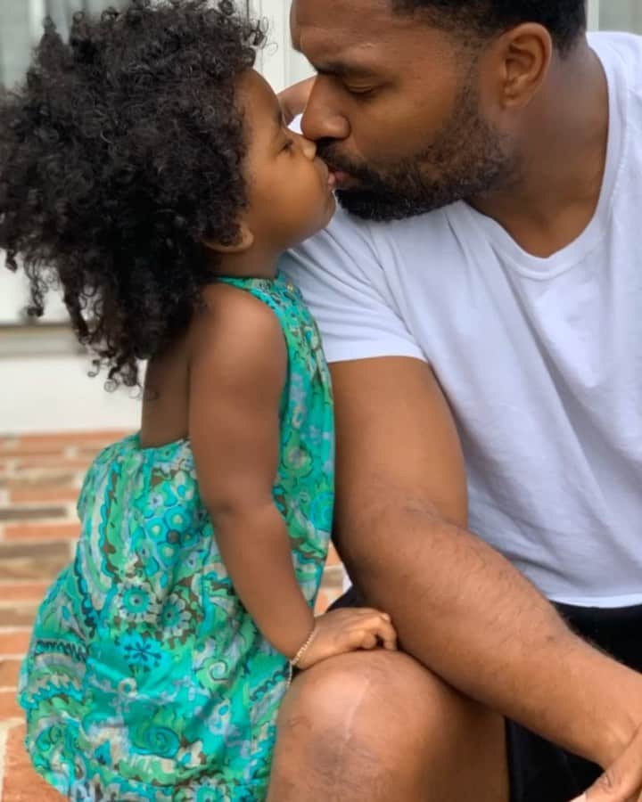 のインスタグラム：「Happy Birthday Shawty Lo👑 The best Christmas Gift I ever received」