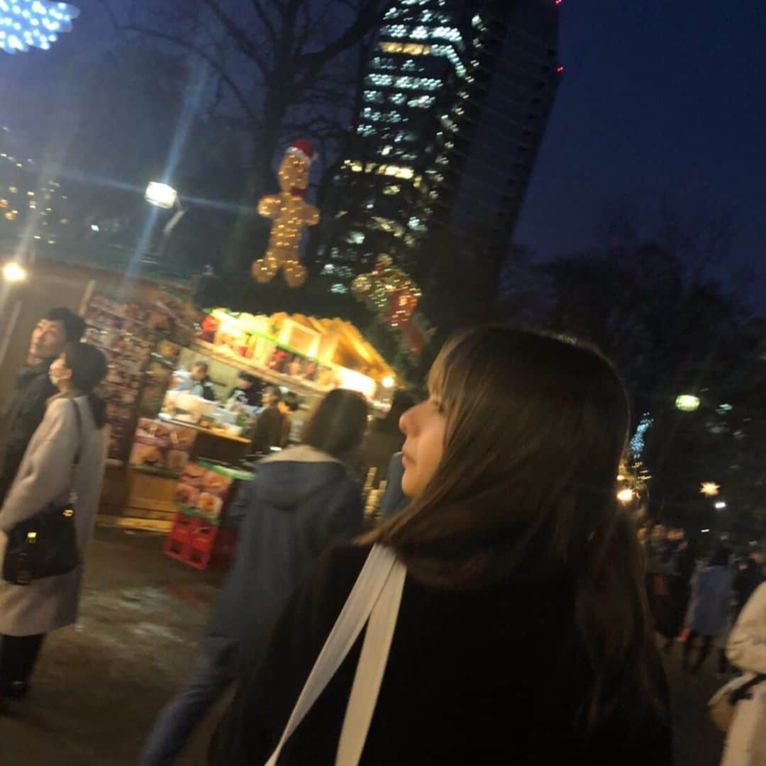 嵐莉菜さんのインスタグラム写真 - (嵐莉菜Instagram)「クリスマスデートかっ！  #嵐莉菜 #中学生 #彼女感」12月26日 18時40分 - lina_arashi