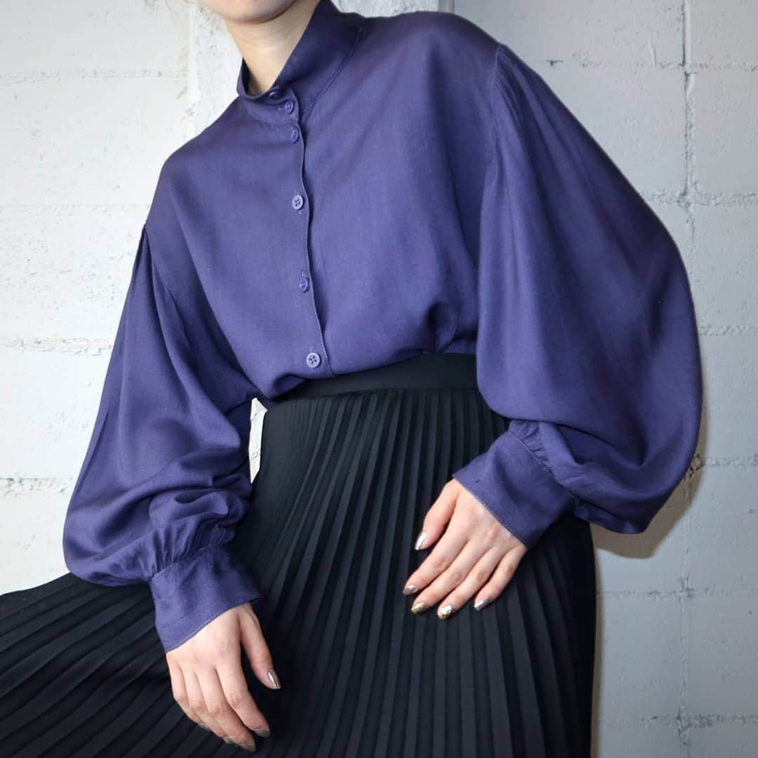 吉祥寺 古着屋 Orfeoのインスタグラム：「ONLINE SHOP 新商品UPしました！  #orfeo #kichijoji #tokyo #vintage #used #fashion #coordinate #outfit  ONLINE SHOP掲載商品は基本的に店頭での販売はございませんのでご了承ください。 お問い合わせはONLINE SHOPからのメール、またはインスタグラムのプロフィール記載のメールよりお願い致します。」