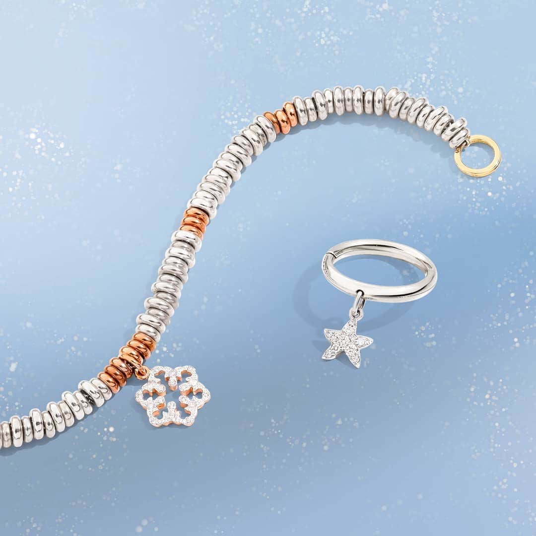 ドドさんのインスタグラム写真 - (ドドInstagram)「The icy sparkle of diamonds Snowflakes and Stars to crown the queen of the Holiday season. . . #dodocelebrates25 #charmingjewelry #dodo25」12月26日 17時32分 - dodojewels
