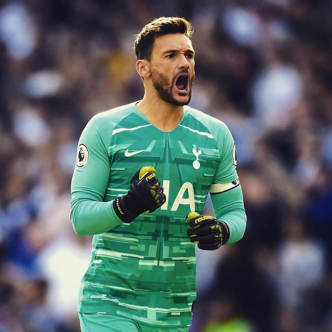 トッテナム・ホットスパーFCさんのインスタグラム写真 - (トッテナム・ホットスパーFCInstagram)「Happy birthday, Hugo! 🎁 🎉  #COYS #THFC」12月26日 17時54分 - spursofficial