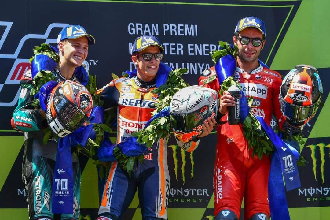 MotoGPさんのインスタグラム写真 - (MotoGPInstagram)「#MotoGP 2019 Podiums Review 🏁 // #CatalanGP 🥇@marcmarquez93 🥈@fabioquartararo20 🥉 @petrux9 #Podium #Motorcycle #Racing #Motorsport #MotoGP70」12月26日 18時00分 - motogp