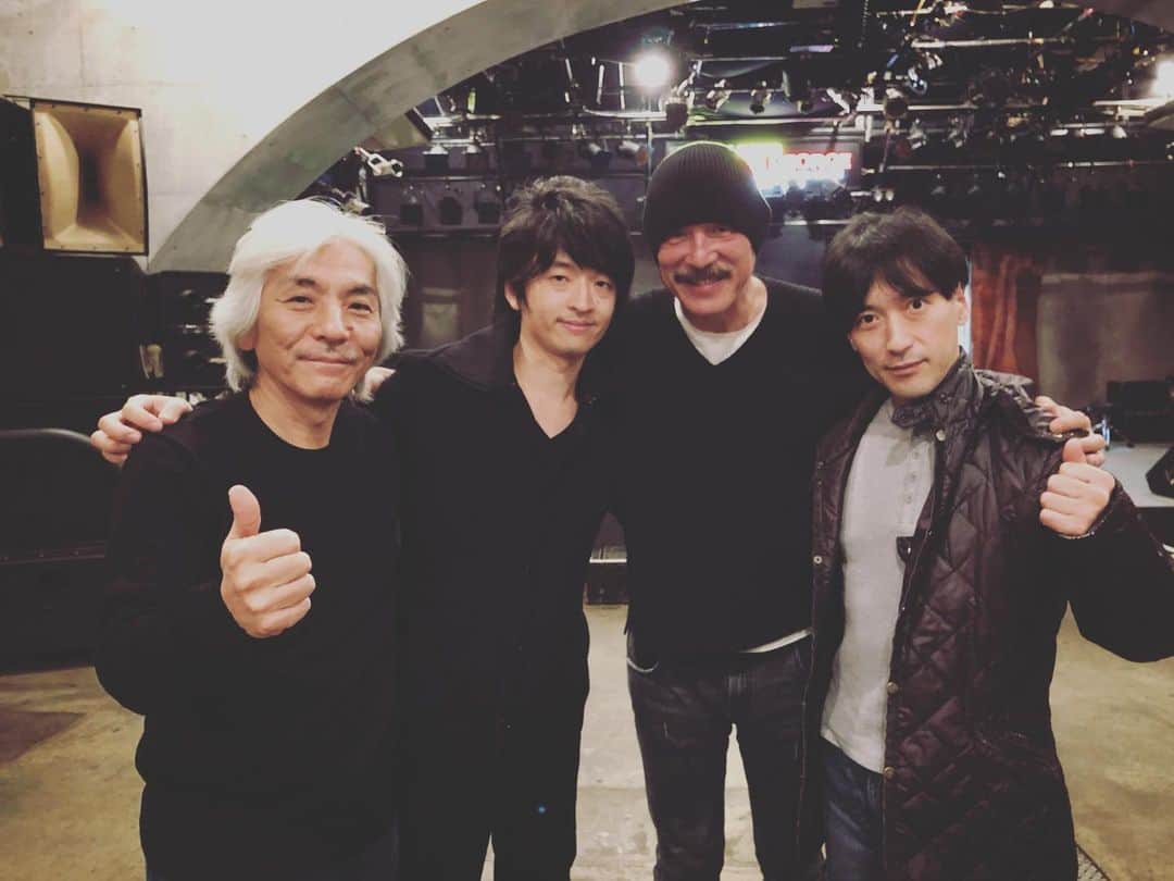 坂東慧のインスタグラム：「T-SQUARE 神戸チキンジョージ公演終了！またこのメンバーで演奏出来て幸せ！ありがとうございました！ #tsquare」