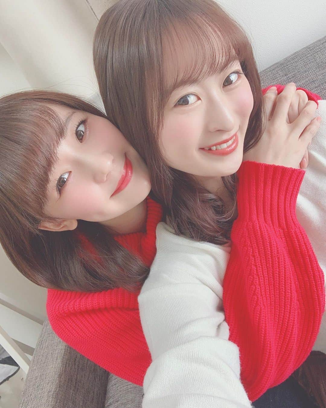 のインスタグラム：「﻿ ﻿ 今年のクリスマスは、ありちゃんと一緒に﻿ 過ごしたもーんっ😚♡﻿ ﻿ だから寂しくなかったよーんっ😚🥰﻿ ﻿ ﻿ よしっ！！ 今日からまた頑張ろう＾＾﻿ ﻿ ﻿ ---完---﻿ ﻿ #軽井沢 #長野 #旅行 #クリスマス﻿ #メリークリスマス #🎅 #🎄 #完﻿ ﻿」