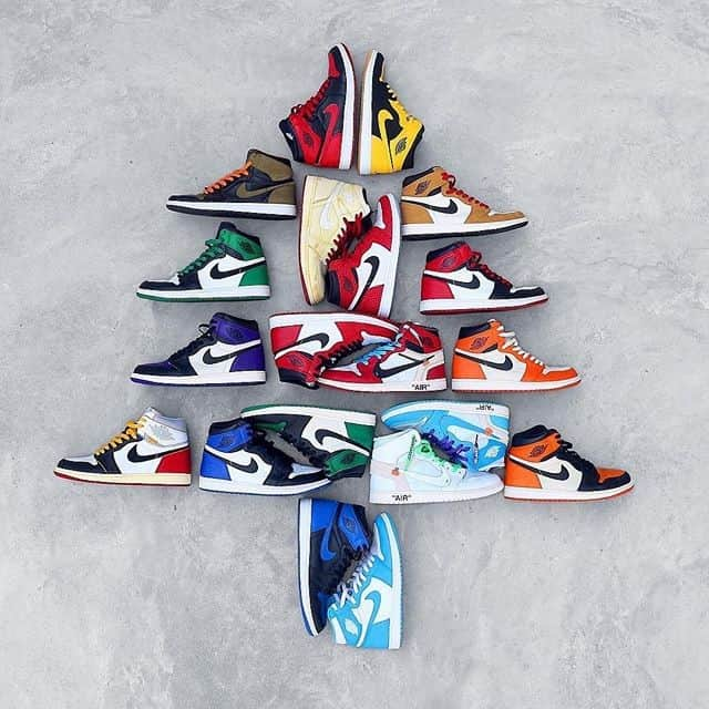 Nice Kicksさんのインスタグラム写真 - (Nice KicksInstagram)「What did you cop for kickmas?🎄👟 📸// @jumpmanrotation」12月26日 12時00分 - nicekicks