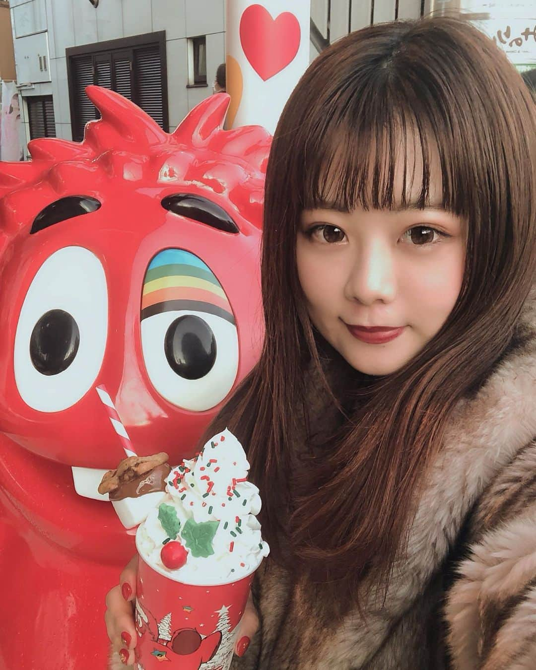 にたまごさんのインスタグラム写真 - (にたまごInstagram)「🧁🍪﻿ ﻿ ﻿ ここのクッキー屋さんの雰囲気とか﻿ 可愛い店員さんとおいしいスイーツが﻿ お気に入りすぎてまた行きたい･･･🧸♥️﻿ ﻿ 今度は誰かと行きたいなぁ🥺💭♥笑﻿ ﻿ ┈┈┈┈┈┈┈┈┈┈┈┈┈┈┈┈┈┈┈┈﻿ #cookietime#cookie#クッキー#自撮りも#一人でできる#おひとり様#楽しんでる#今度は誰かと行こう」12月26日 12時07分 - __nitamago__