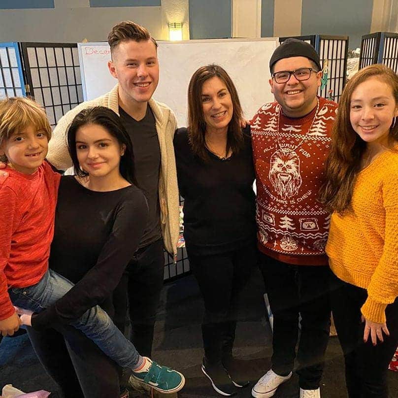 Nolan Gouldのインスタグラム：「Wishing everyone a safe and happy holidays!」
