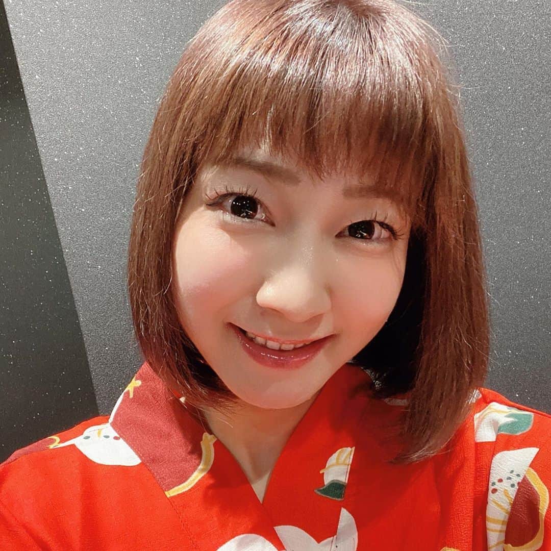 ヒラヤマンのインスタグラム：「浴衣！ひとりやけん全身撮れん😂 #冬なのに #浴衣 #ぼっち #収録」