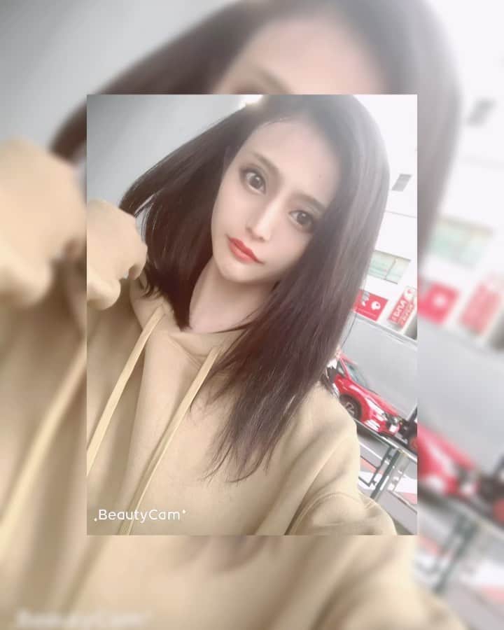三咲美憂のインスタグラム：「🔖﻿ ﻿ ・﻿ ﻿ ぽよ〜ん ⸜( ･ᴗ･ )⸝﻿ ﻿ #AV女優 #三咲美憂」
