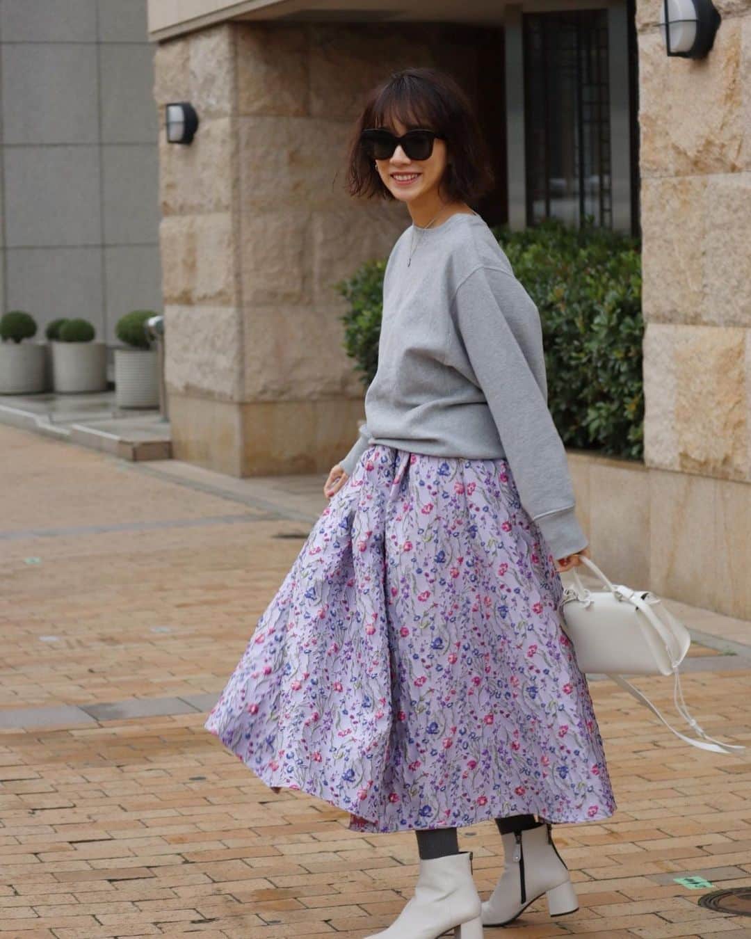 村上沙織さんのインスタグラム写真 - (村上沙織Instagram)「新しいジャガードスカート。 明るい色が着たくなるこれからの季節にぴったりでしょ♡ めちゃくちゃ気に入っております♡ #rosymonster」12月26日 15時23分 - rosysaorimonster