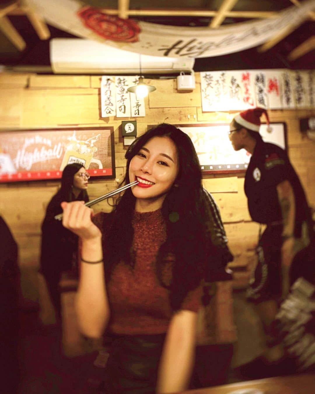 張香香さんのインスタグラム写真 - (張香香Instagram)「2019.12.25 🎄 晚餐吃不夠的續攤🍶😛」12月26日 16時16分 - m40925