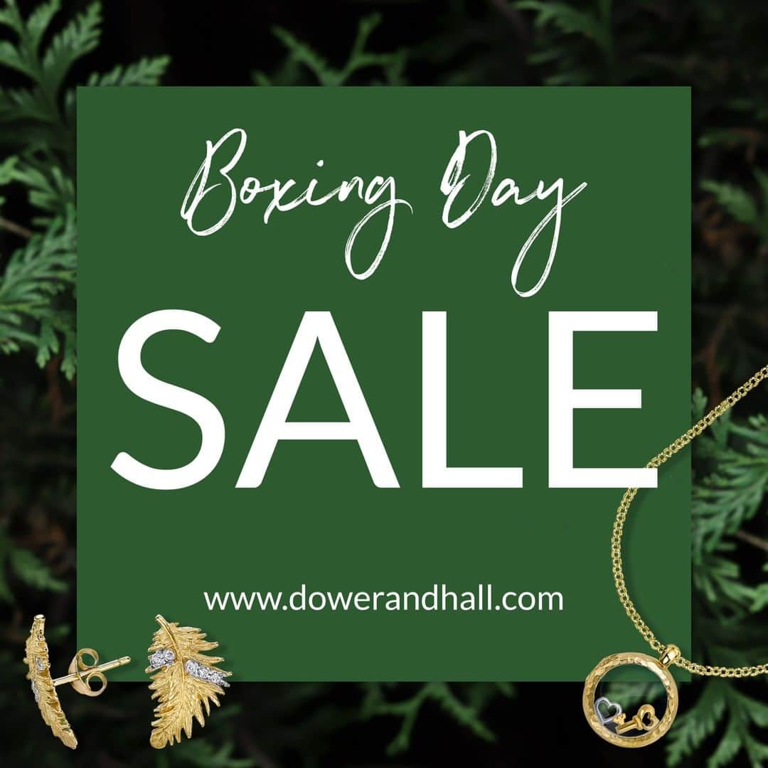 のインスタグラム：「Our big Boxing Day Sale is now live! 💚⠀⠀⠀⠀⠀⠀⠀⠀⠀ www.dowerandhall.com」