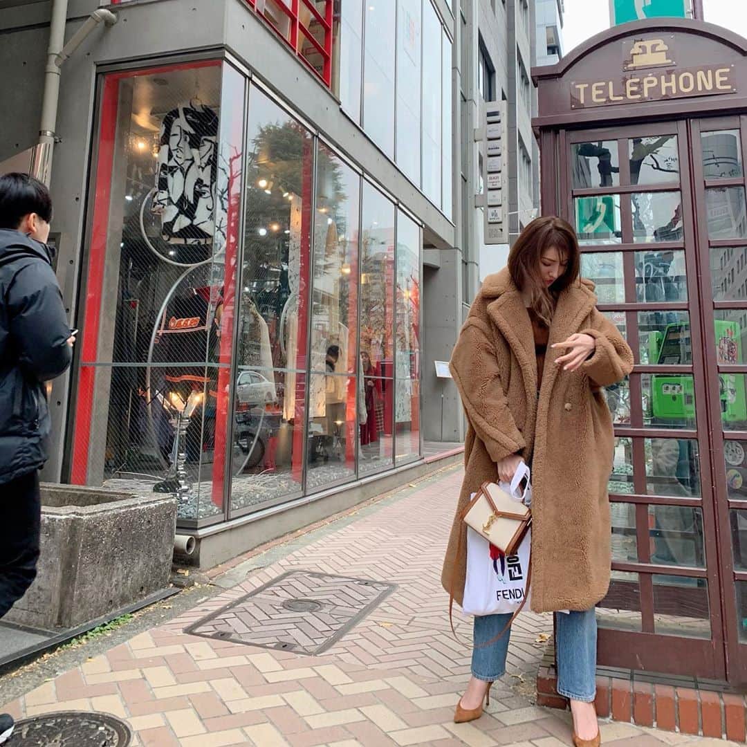 美香さんのインスタグラム写真 - (美香Instagram)「ミドリのでんわ。 まだ ここにあったんだ！ #渋谷」12月26日 16時57分 - mikaofficial99
