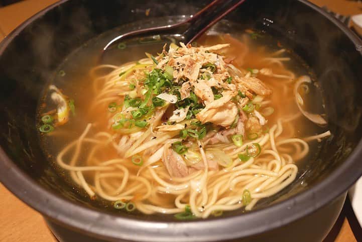 福岡グルメ 福岡ランチ「デビログ」さんのインスタグラム写真 - (福岡グルメ 福岡ランチ「デビログ」Instagram)「須崎町にある中華料理の名店『星期菜』に伺った。 前回はコース料理だったが、今回はアラカルトにしてみた。 やっぱりここは何を食べても美味いので間違いないよ😋👌 詳細はデビログの過去記事を参考にしてください。 ここの場所では年末までの営業と聞いていたが、しばらく延期になったようだ。これは嬉しいお知らせやね👍 オーナーシェフの谷口さん！ご馳走様でした。来年も宜しくお願いします🙇🏻‍♂️ 年末は28日まで、年始は6日からの営業です。 . メニュー、他pic、内観などは「デビログ」に掲載しています。 サイトを見る場合はブラウザで「デビログ」で検索👉 . #星期菜 （セイケイツァイ） #福岡市博多区須崎町 4-19 092-282-6688 11:30～14:00 17:30～22:00 22:00～1:30 要予約 日曜日定休 . ♦️福岡グルメ 福岡ランチを検索できるブログ は「デビログ」で検索👉 ♦️マニアックな情報や本当に美味しいお店情報なら「もっとデビログ」で検索👉 . #須崎グルメ #須崎ランチ #福岡中華 #福岡中華料理 #福岡 #博多 #fukuokapics #fukuoka #fukuokacity #hakata #fukuokarestaurant #fukuokagourmet #IGersJP #ig_japan #福岡レストラン #福岡飲食店 #福岡グルメ #福岡ランチ #福岡ごはん #福岡ご飯 #食べログ福岡 #福岡飯 #福岡食べ歩き #インスタグルメ」12月26日 18時55分 - devi_takahashi