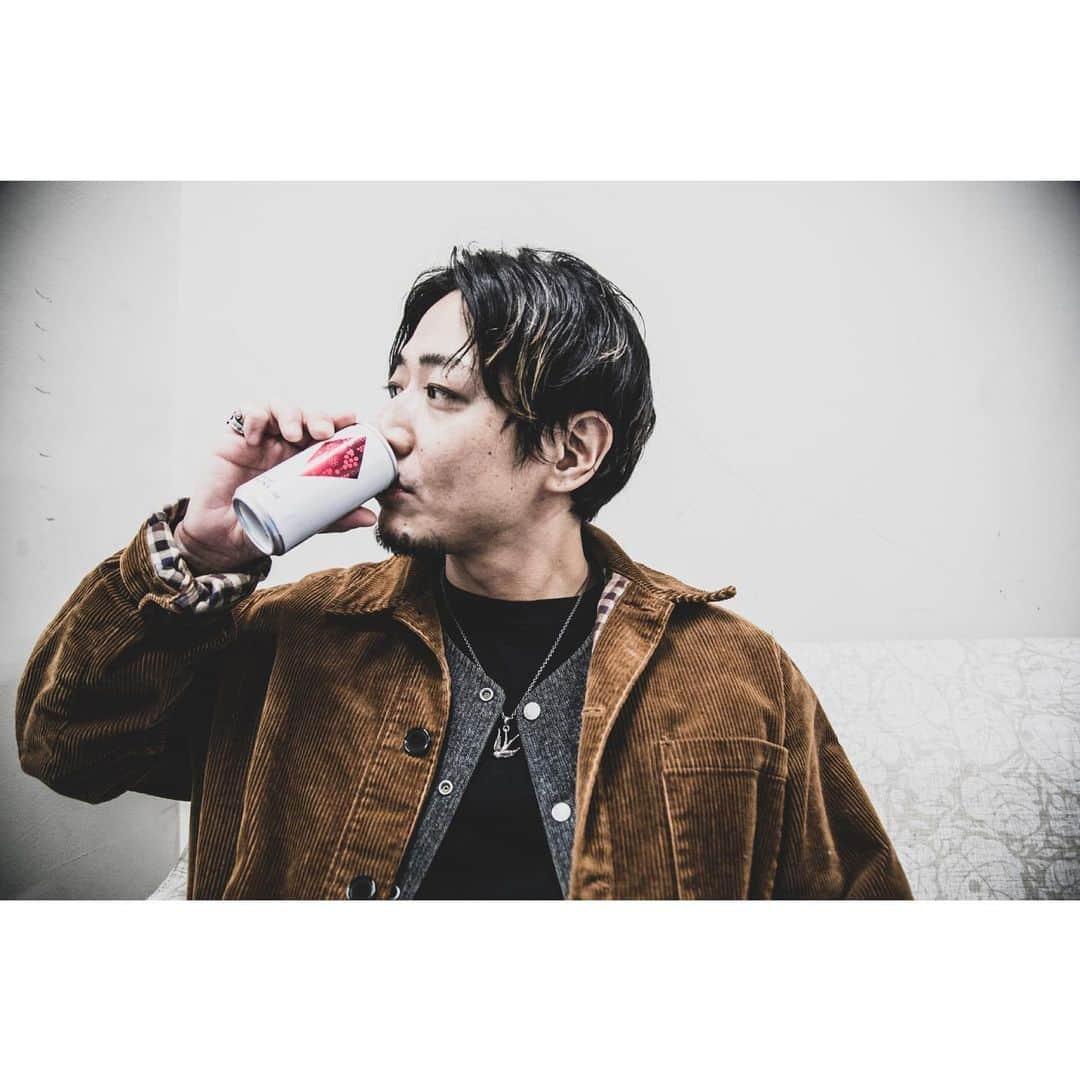 Nothing’s Carved In Stoneさんのインスタグラム写真 - (Nothing’s Carved In StoneInstagram)「【LIVE PHOTO】﻿ “FM802 RADIO CRAZY 2019”﻿ 12月25日(水)インテックス大阪﻿ ﻿ Photo by @nekoze_photo﻿ ﻿ 次の大阪は2020年1月18日(土)Zepp Osaka Baysideでのワンマンライブです。﻿ ﻿ "By Your Side Tour 2019-20"ツアーファイナルとなります。お待ちしております！﻿ ﻿ 2020年1月18日(土)Zepp Osaka Bayside﻿ 開場：17:00 / 開演：18:00﻿ チケット 4,200円(一般発売中)﻿ ﻿ #nothingscarvedinstone #ナッシングス #ncis #silversunrecords #radiocrazy #レディクレ　#raizinambassador」12月26日 19時05分 - nothingscarvedinstone