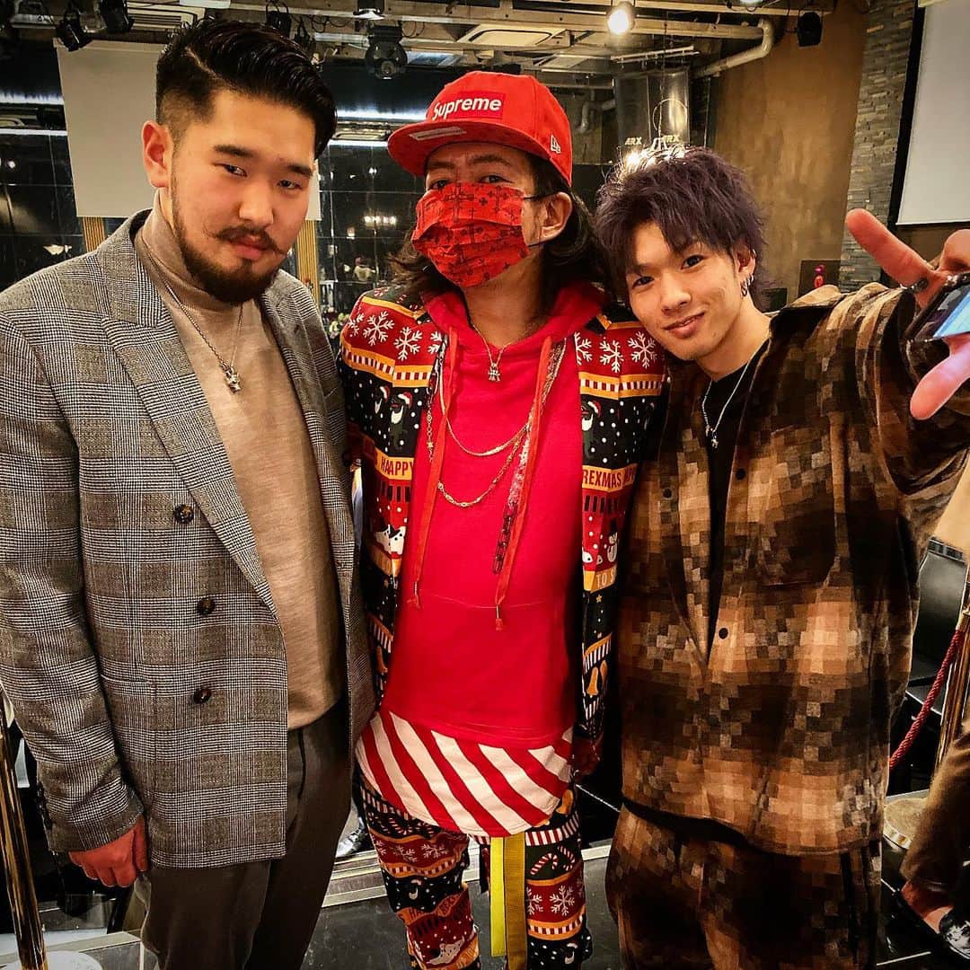 クニのグルメインスタ