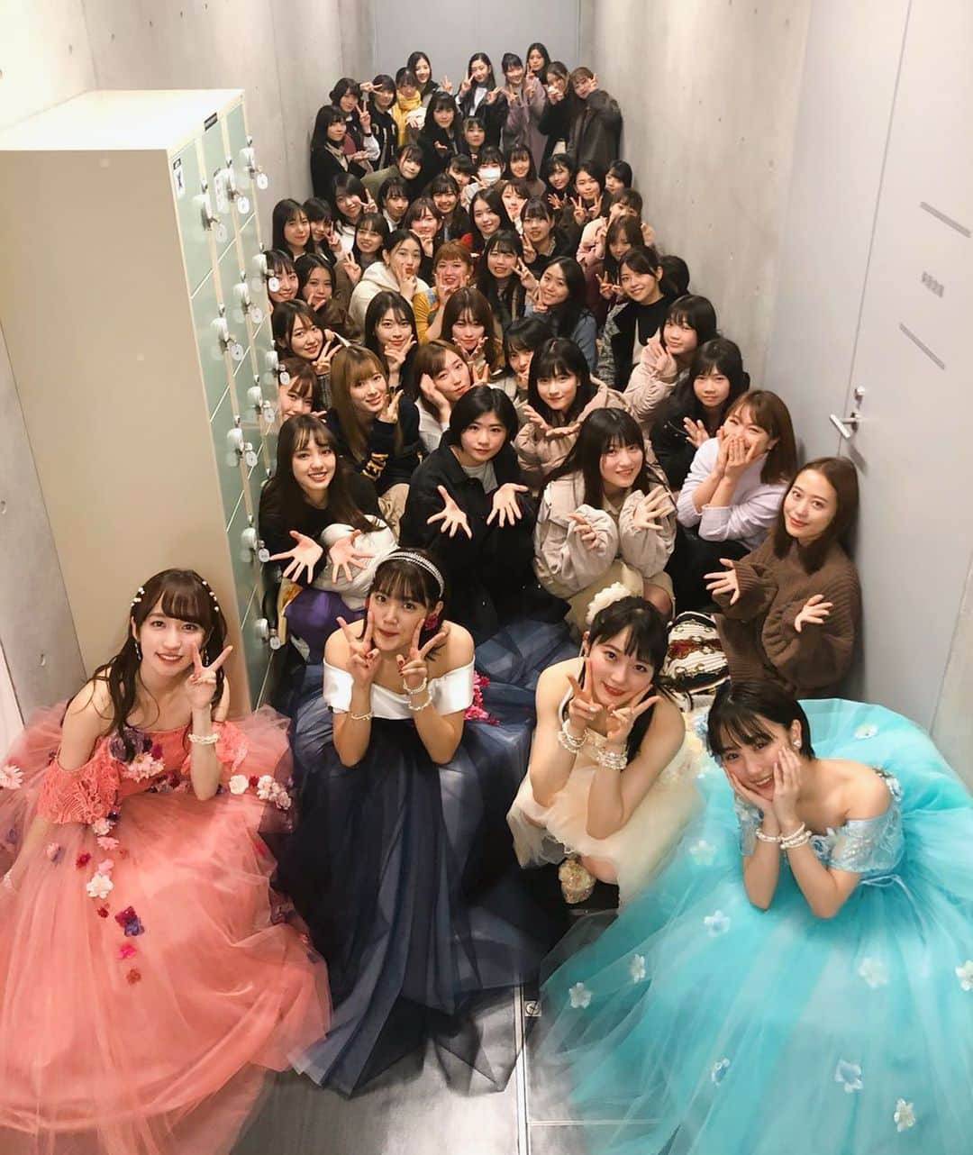 牧野真莉愛さんのインスタグラム写真 - (牧野真莉愛Instagram)「♡ ♡ ✨カントリー・ガールズ ライブ2019 〜愛おしくってごめんね〜✨ 2019.12.26 LINE CUBE SHIBUYA(渋谷公会堂) ♡ ♡  #country_girls」12月26日 22時09分 - maria_makino.official