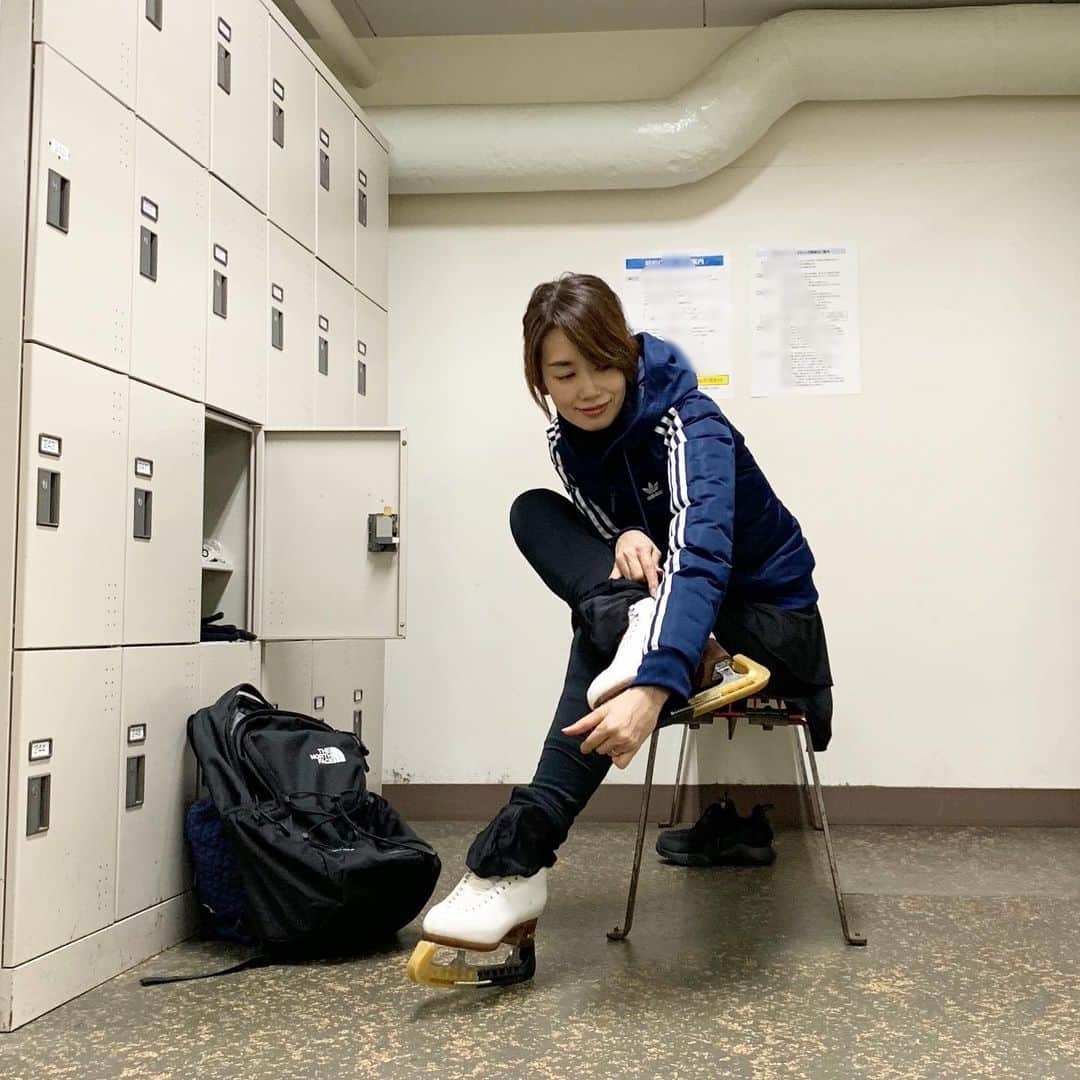 武藤京子さんのインスタグラム写真 - (武藤京子Instagram)「* *  昨日は 2019年滑り納め⛸ * 12月に入って 一度も行けてなかったので 行けて良かった😌 と 思ったら 人が多すぎて 1時間で退散💦 * # STORYブログ更新しました」12月26日 22時20分 - kyokomuto0628