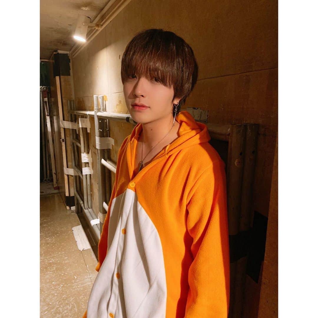 HIROTOのインスタグラム：「1日遅れのメリクリ。  #ivvy #hiroto #today #code #fashion #photo #jpn #artist #me #l4l #팔로우 #instagram #instagood #instasize」