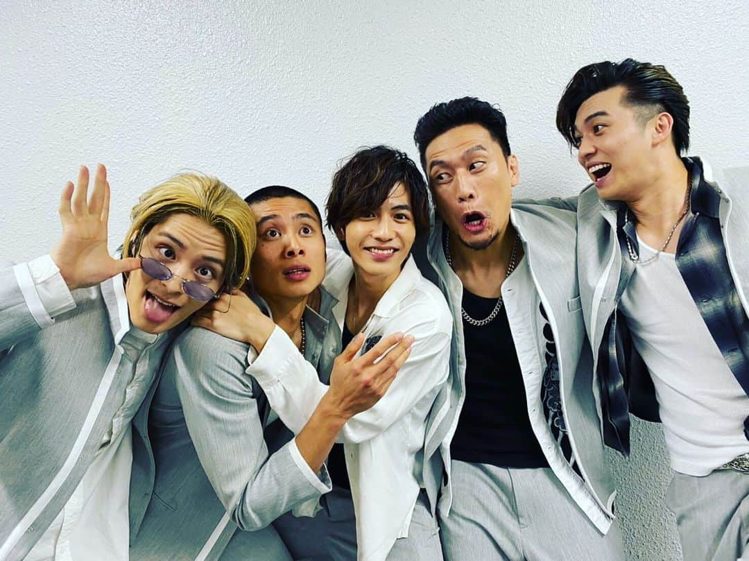 荒井敦史さんのインスタグラム写真 - (荒井敦史Instagram)「まじで最高だよ！お前ら！ #therampage  #ハイロー #worst #鳳仙 御来場感謝です！」12月26日 22時46分 - atsushi_arai_