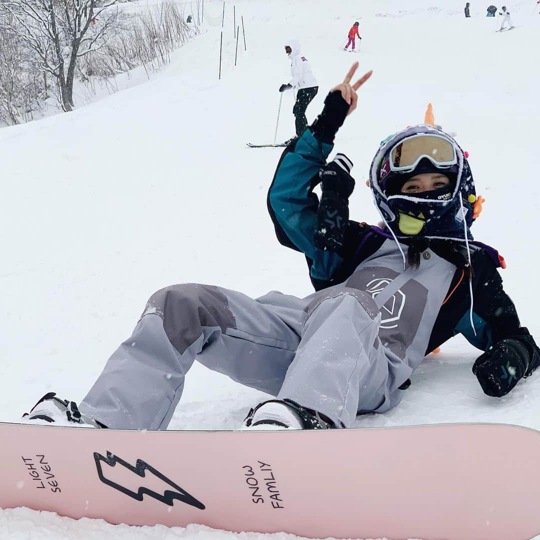 ファン・イーリンさんのインスタグラム写真 - (ファン・イーリンInstagram)「🏂」12月26日 23時22分 - ulin11