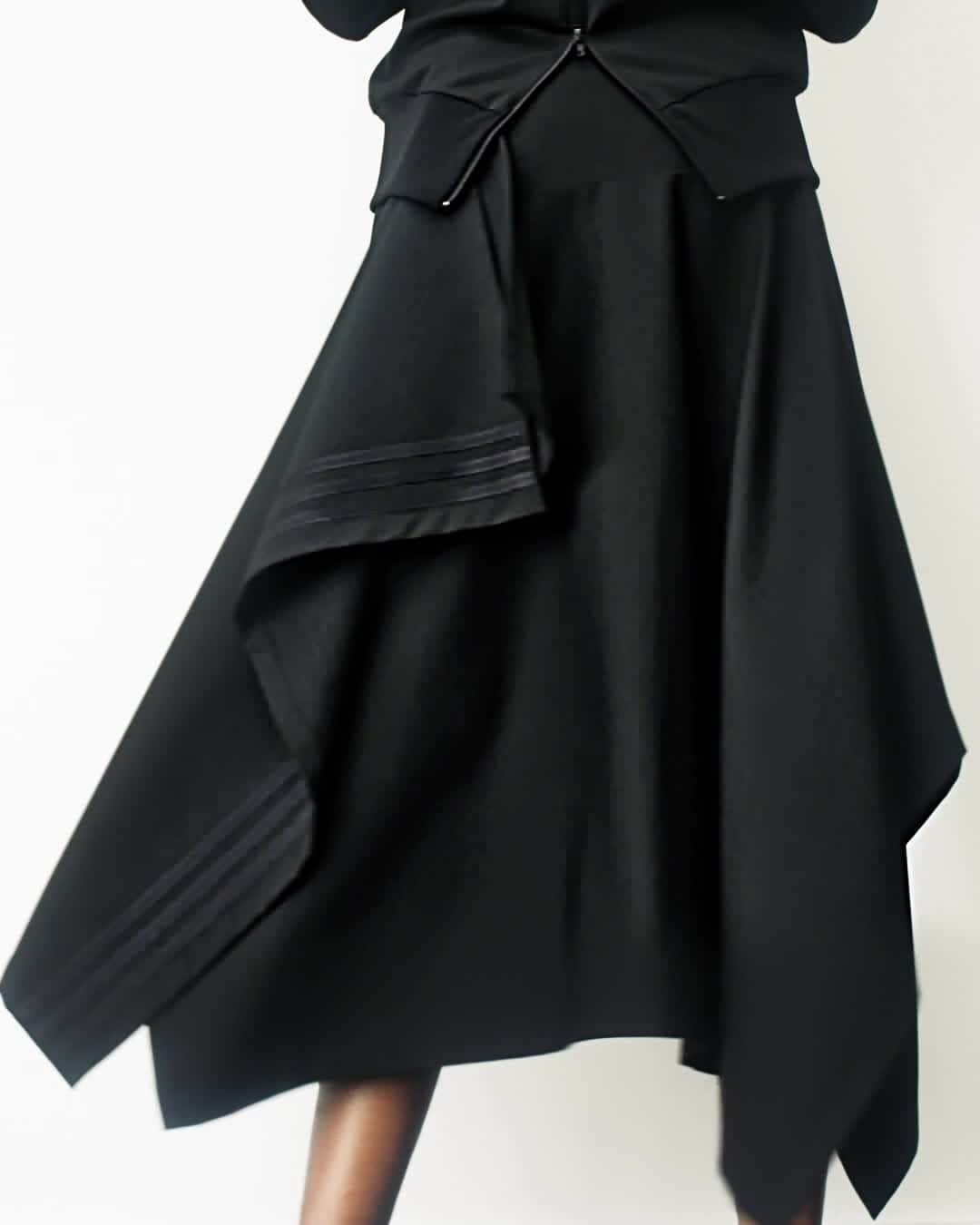 ワイスリーのインスタグラム：「Y-3 Craft Woven Skirt and Track Top Y-3 Spring/Summer 2020. --- #adidas #Y3 #YohjiYamamoto Discover the collection at Y-3.com」