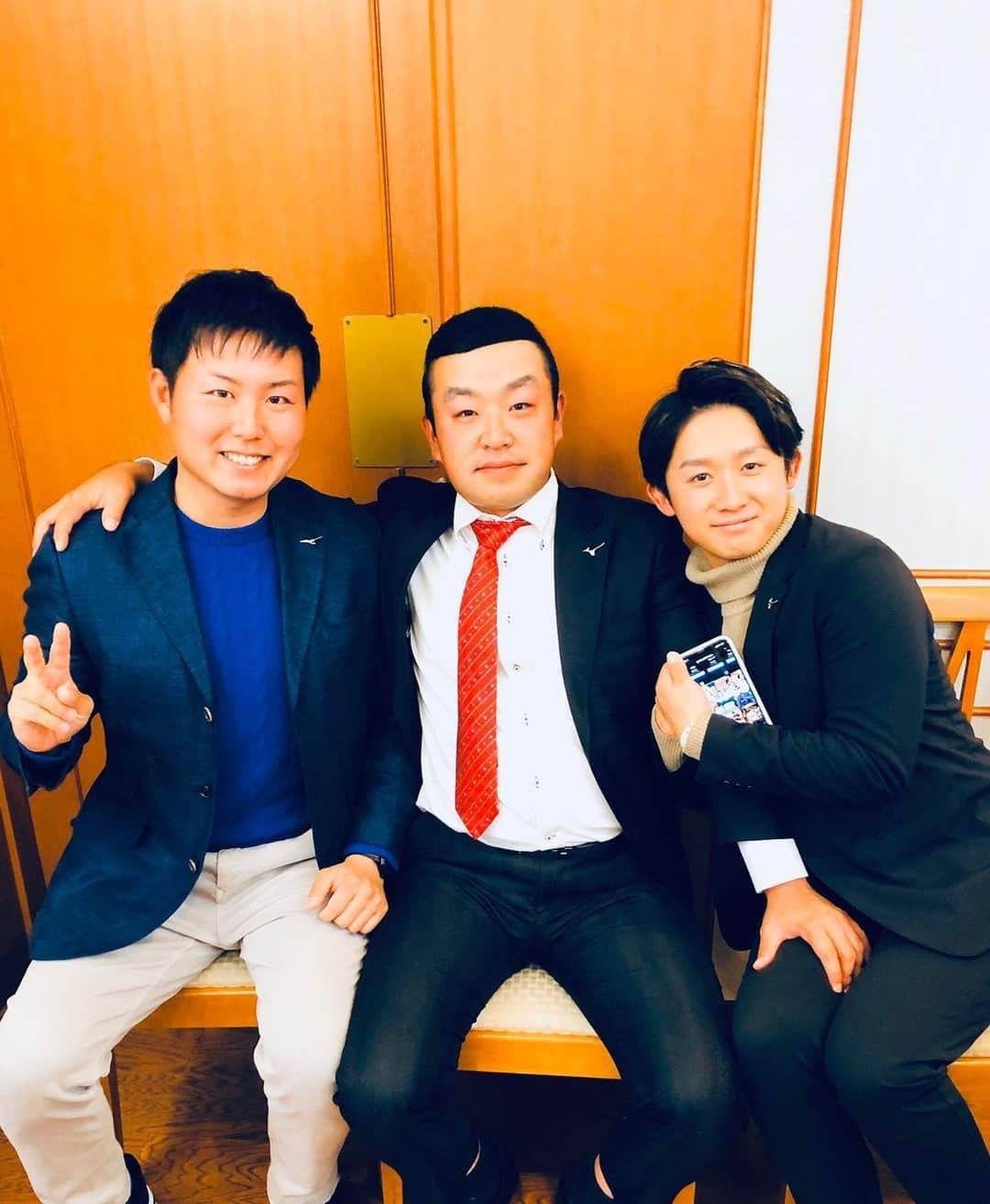 伊藤有志さんのインスタグラム写真 - (伊藤有志Instagram)「ミズノスタッフ会議 . . . . .  #アイシグリーンシステム  #ミズノ#ミズノゴルフ #ミズノプロ #mizuno #mizunogolf #ゴルフ #golf #タイトリスト #イオミック #ゼロホールディングス  #titleist  #キャサリン #エアードロップ」12月27日 0時08分 - yushi.ito