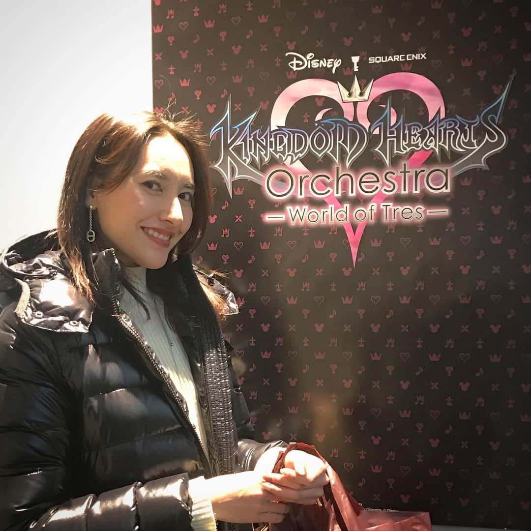 松本リコのインスタグラム：「・ ・ ・ ・  KINGDOM HEARTS  Orchestra -World of Tres- ・ 2019年12月26日（木） 18:00開場　/ 19:00開演 2019年12月27日（金） 【昼公演】 13:00開場 / 14:00開演 【夜公演】 18:00開場 / 19:00開演 ・ 友達が招待してくれた♡ 臨場感溢れる演奏とキングダムハーツの 迫力のある映像が最高でした！ ・ ・ ・ #キングダムハーツオーケストラ  #キングダムハーツ #kingdomhearts  #japanesegirl #japangirl  #japanesemodel #japanmodel #yahoo #お洒落 #インスタグラマー  #インフルエンサー #撮影 #ハーフ顔 #ハーフモデル #fashion #通販モデル #ファッション #楽天 #通販」