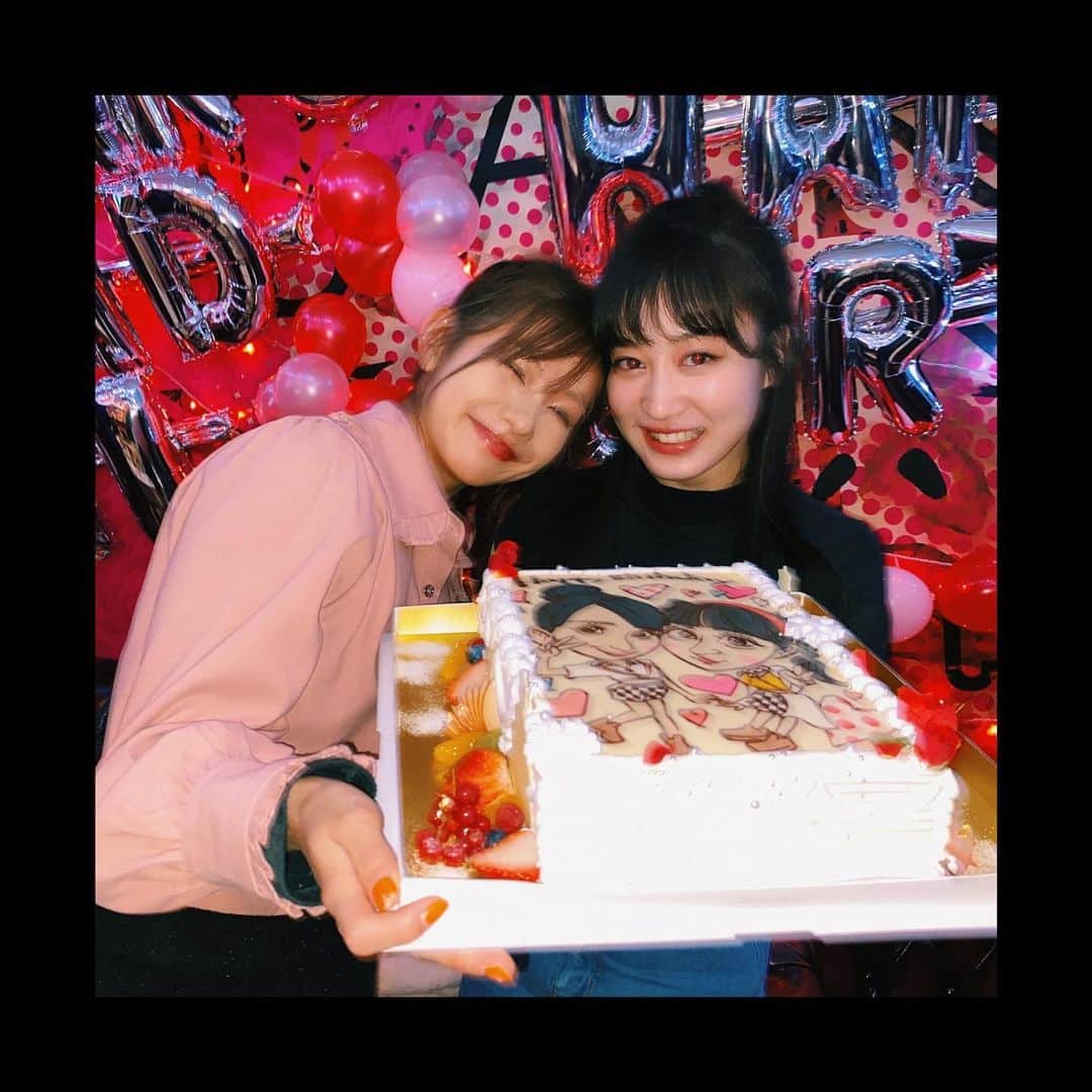 太田夢莉さんのインスタグラム写真 - (太田夢莉Instagram)「. あいりちゃん NMB48卒業 ちひろ お誕生日 おめでとう！！☺️🎂🎉㊗️✨ . みんなでお祝いをしたんですが、 卒業してから初めて会うメンバー沢山！！ 会えて嬉しかった〜✨✨ . なんかもう見渡したら可愛い人しかいなくて 鼻血出そうでした、、、😰😰 . あいりちゃん、ちひはもちろん、 みんな良い人なので、みんなに幸あってほしいです 🍀 .」12月27日 1時05分 - yustagram12