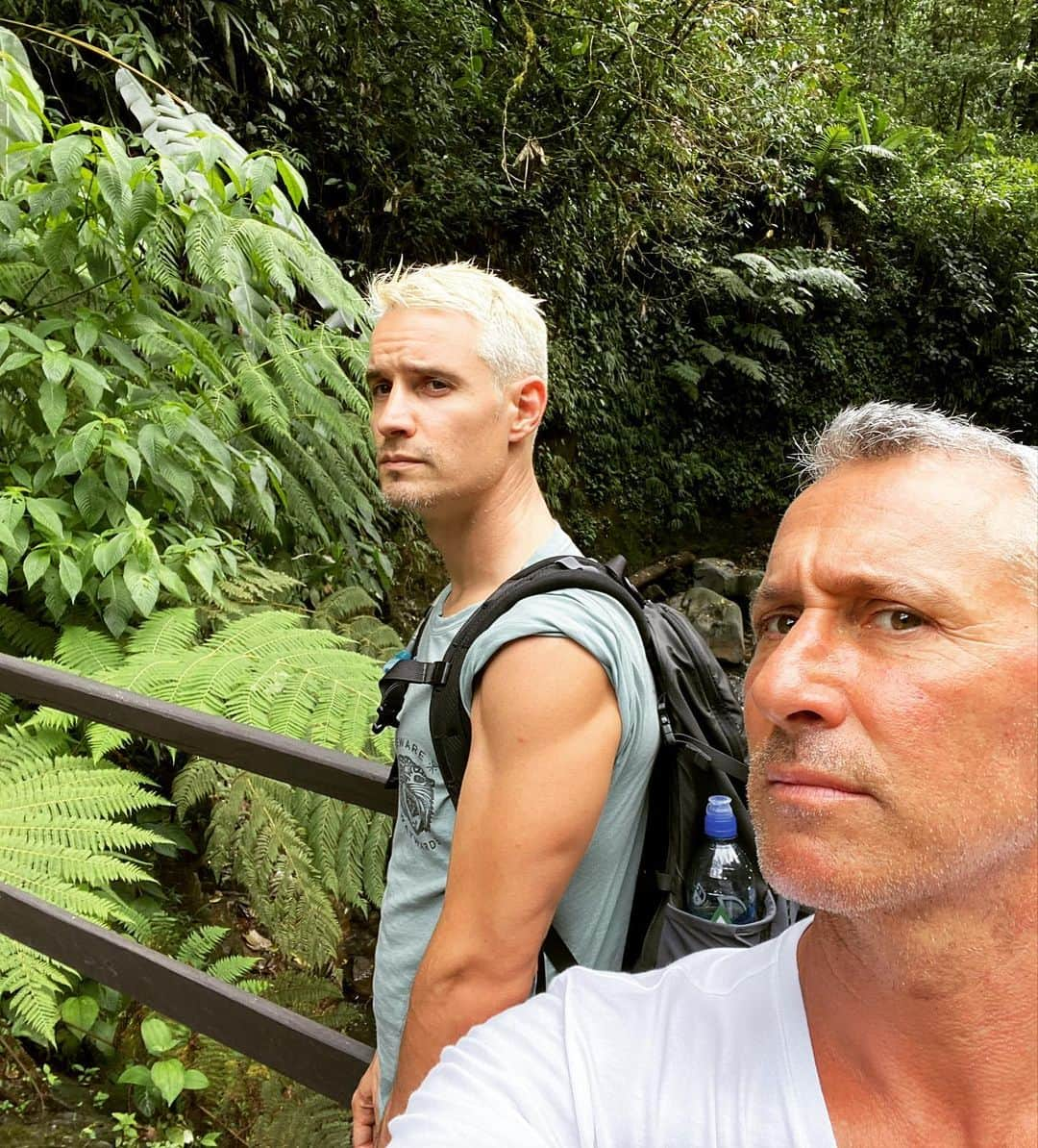 アダム・シャンクマンさんのインスタグラム写真 - (アダム・シャンクマンInstagram)「The head spinning beauty of the #costarica #rainforest was only matched by the weirdness of the local #slotharazzi. (Swipe right!) Also, it took so long for the sloth to cross this path I came up with 283 different “why did the sloth cross the road” jokes before he disappeared into the magical foliage. Toilet side novelty book; imminent.  #junglove #slotharazzi #monkeybusiness  #rainforestrave」12月27日 1時12分 - adamshankman