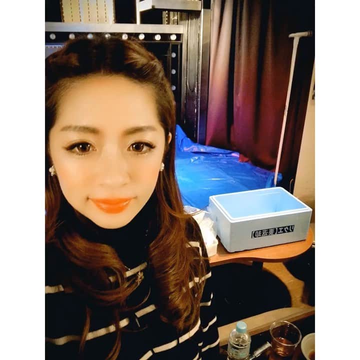 野崎鮎のグルメインスタ