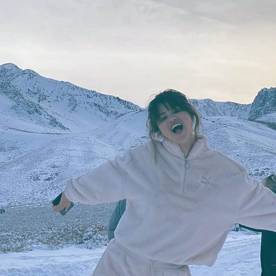 Always With Selenaのインスタグラム：「My fav person」