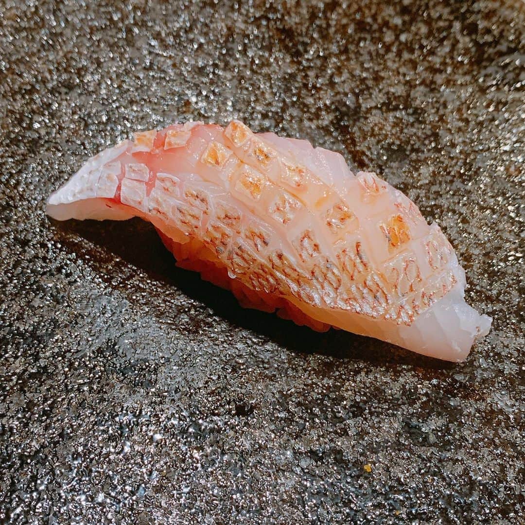 河西美希さんのインスタグラム写真 - (河西美希Instagram)「今年最後のお寿司🍣 天国すぎた…‧⁺◟( ᵒ̴̶̷̥́ ·̫ ᵒ̴̶̷̣̥̀ )  オールスター勢揃いで冬の美味しさがギュッと詰まってたわあ…🥺 ご馳走様でした🥳」12月27日 11時53分 - mikipon1111