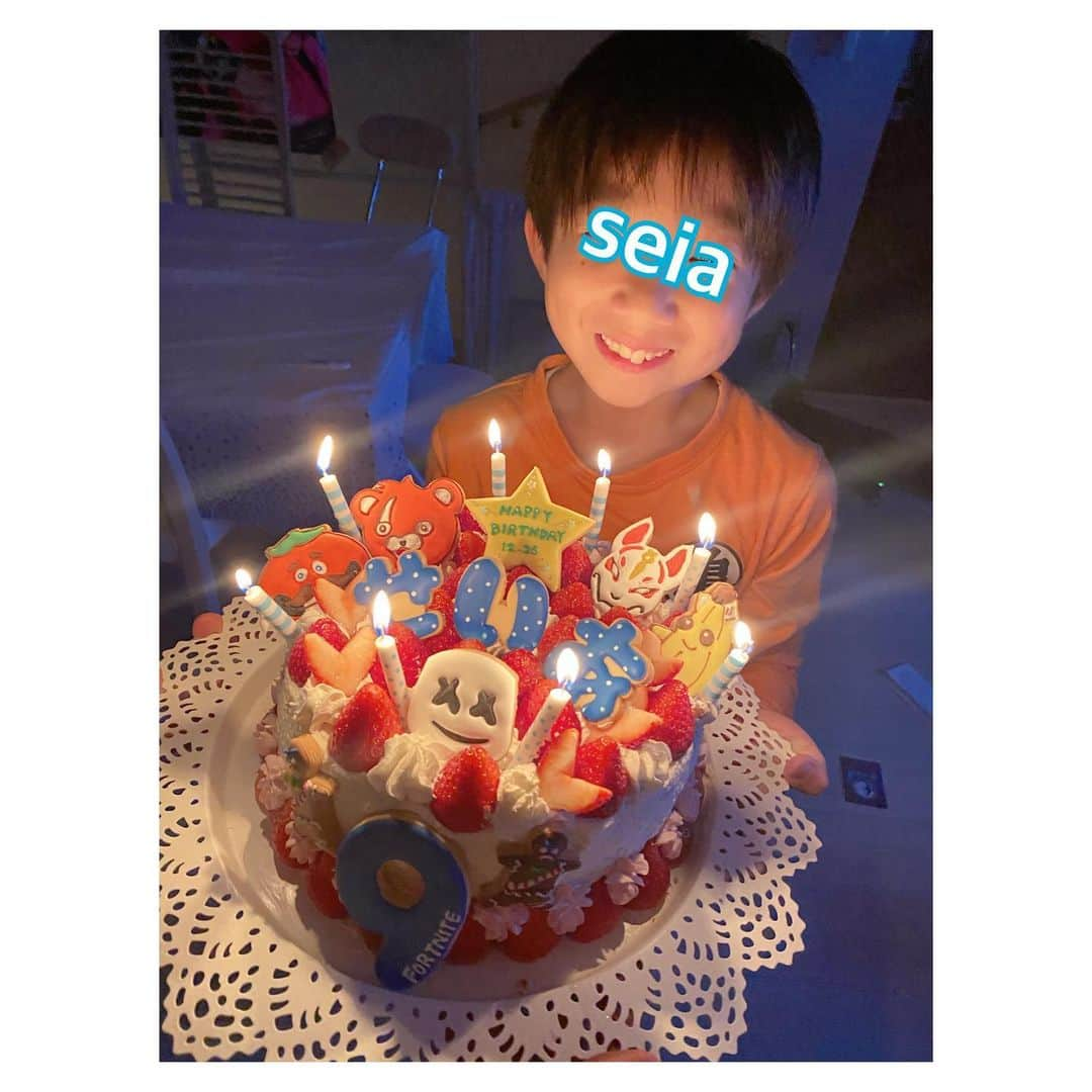 辻希美さんのインスタグラム写真 - (辻希美Instagram)「改めて青空９歳のお誕生日おめでとう٩(๑>∀<๑)۶🎂💕💕👏 #青空 #9歳 #birthday #🎂💕 #詳しくはblogにて #のんピース　にて #❤️」12月27日 11時48分 - tsujinozomi_official