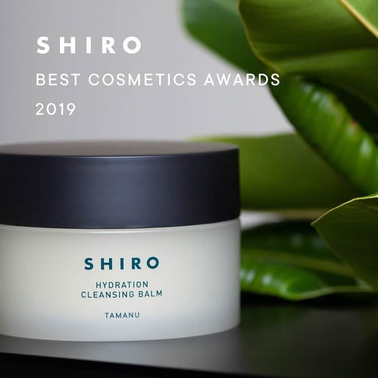 shiroさんのインスタグラム写真 - (shiroInstagram)「【SHIRO 2019 ベストコスメ受賞】﻿ ﻿ 2019年、SHIROの製品が多数のメディアでベストコスメを受賞いたしました。﻿ 皆さまのご愛顧に心より感謝申し上げます。﻿ ﻿ 受賞した製品のうち、一部をご紹介いたします。﻿ ───────────────────﻿﻿﻿﻿﻿ ■タマヌクレンジングバーム﻿ 6,500円+税﻿ ﻿ MAQUIA 2019年8月号 上半期ベストコスメ クレンジング部門賞 1位﻿ VOCE 2019年8月号 上半期ベストコスメ クレンジング・洗顔部門 3位﻿ 美的 2019年8月号 上半期ベストコスメ  クレンジング部門 3位﻿ 美的 2020年1月号 美容賢者57人が選ぶコスメ大賞2019 クレンジング＆洗顔部門 4位﻿ ﻿ ■シロパフューム SPICE OF LIFE﻿ 15,000円+税﻿ ﻿ MAQUIA 2020年1月号 2019下半期ベストコスメ フレグランス部門 2位﻿ ﻿ ■ジンジャーリップバター 9C10（アンティークオレンジ）﻿3,800円+税﻿ ﻿ 美的 2019年8月号 2019年上半期ベストコスメ リキッドルージュ＆グロス部門 3位﻿ ───────────────────﻿﻿﻿﻿﻿ 店頭では全ての製品を実際にお試しいただけます。﻿ スタッフ一同、皆様のお越しをお待ちしておりますので、﻿ 是非お近くの店舗へお立ち寄りください。﻿ 今後ともSHIROをよろしくお願い申し上げます。﻿ #SHIRO」12月27日 12時00分 - shiro_japan