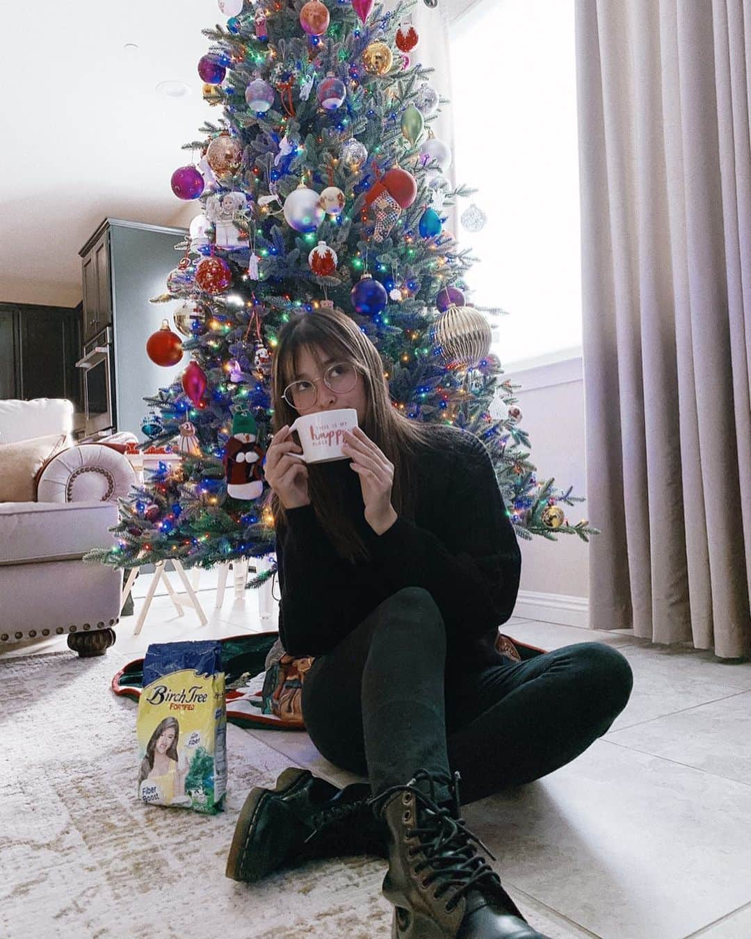 リザ・ソベラーノさんのインスタグラム写真 - (リザ・ソベラーノInstagram)「My best panghimagas after noche buena, made with #ItsEverybodysMilk! Merry Christmas from my Birch Tree family and I! ✨💛」12月27日 12時10分 - lizasoberano