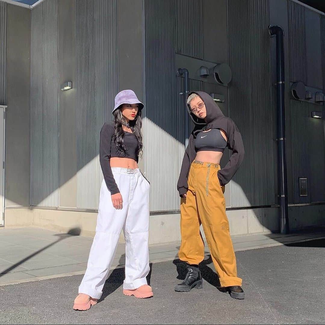 のインスタグラム：「recommend style -mabataki select tops -dickies double-knee work pants ㅤㅤㅤㅤㅤㅤㅤ ㅤㅤㅤㅤㅤㅤㅤㅤㅤㅤㅤㅤㅤㅤ ※通販ご希望の方はDMにてお問い合わせください。  #tokyo #shimokitazawa #mabataki #mabatakiselectitem #dickies #東京 #下北沢 #古着 #下北沢古着屋 #マバタキ #ブランド古着 #ディッキーズㅤㅤㅤㅤㅤㅤㅤㅤㅤㅤㅤㅤㅤㅤ」