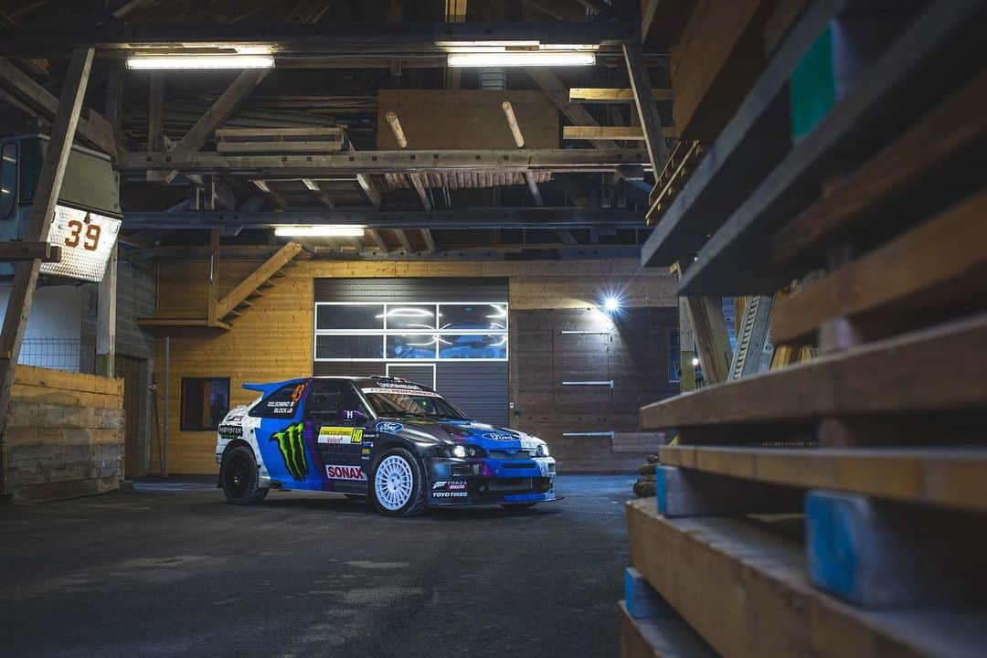 ケン・ブロックさんのインスタグラム写真 - (ケン・ブロックInstagram)「A few of my favorite shots from my first time ever driving these stage roads in the Swiss Alps just up the valley from the town of Verbier, Switzerland. When I first visited here a few years ago, I knew I had to drive these roads, just because of how dope they look against this mountain backdrop… Stoked to knock that off the list this year on the #CossieWorldTour! Hit the link in my bio for some footage from testing and a ride-along with @TheNeilCole. #SwissAlps #BlockEscortCossieV2 #CossieWorldTour #RIV19」12月27日 12時22分 - kblock43