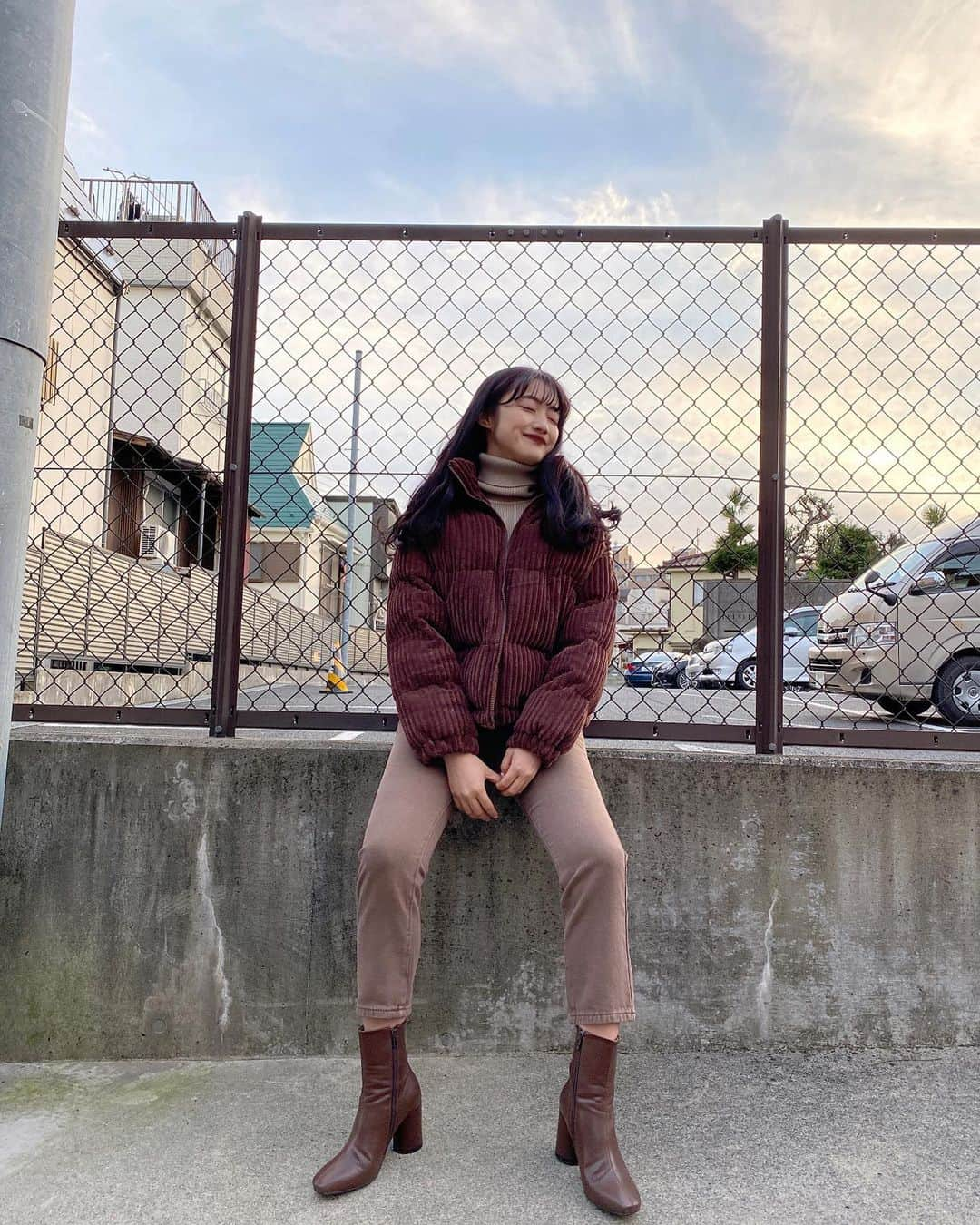 河﨑莉奈さんのインスタグラム写真 - (河﨑莉奈Instagram)「🤎🤎 outer♡ @aimable_i_sm  tops♡ @envylook_japan  bottoms♡ @nn___now  boots♡ @roniel_japan」12月27日 12時32分 - rinya5588