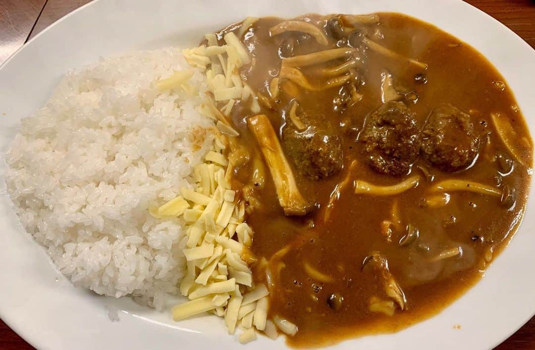 白鳥雪之丞のグルメインスタ