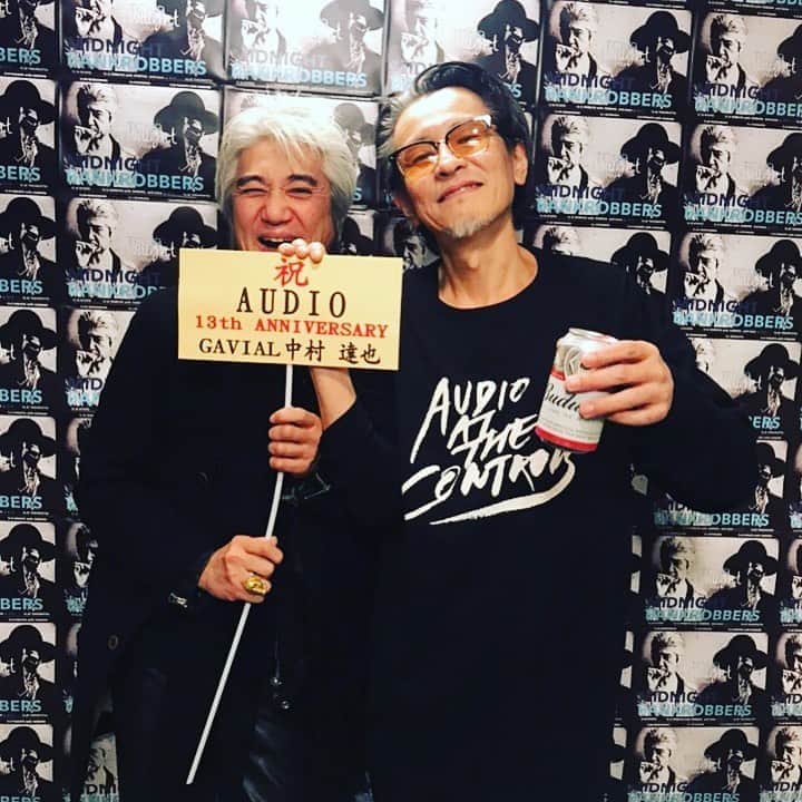 のインスタグラム：「🥀 谢谢 高松 AUDIO  13周年 おめでとう そして GAVIAL/中村達也 ！ ・ Midnight Bankrobbers  Tour “Twilight”2019 Final @ DELTA MARKET  @gavials_informer  @audio_takamatsu  #midnightbankrobbers  #チバユウスケ #イマイアキノブ  #imaiakinobu  #deltamarket #中村達也 #gavial #audio高松」